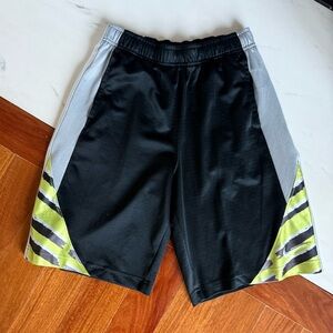 Nike Boys Shorts Athletic Toddler Boy Kids Short Size M